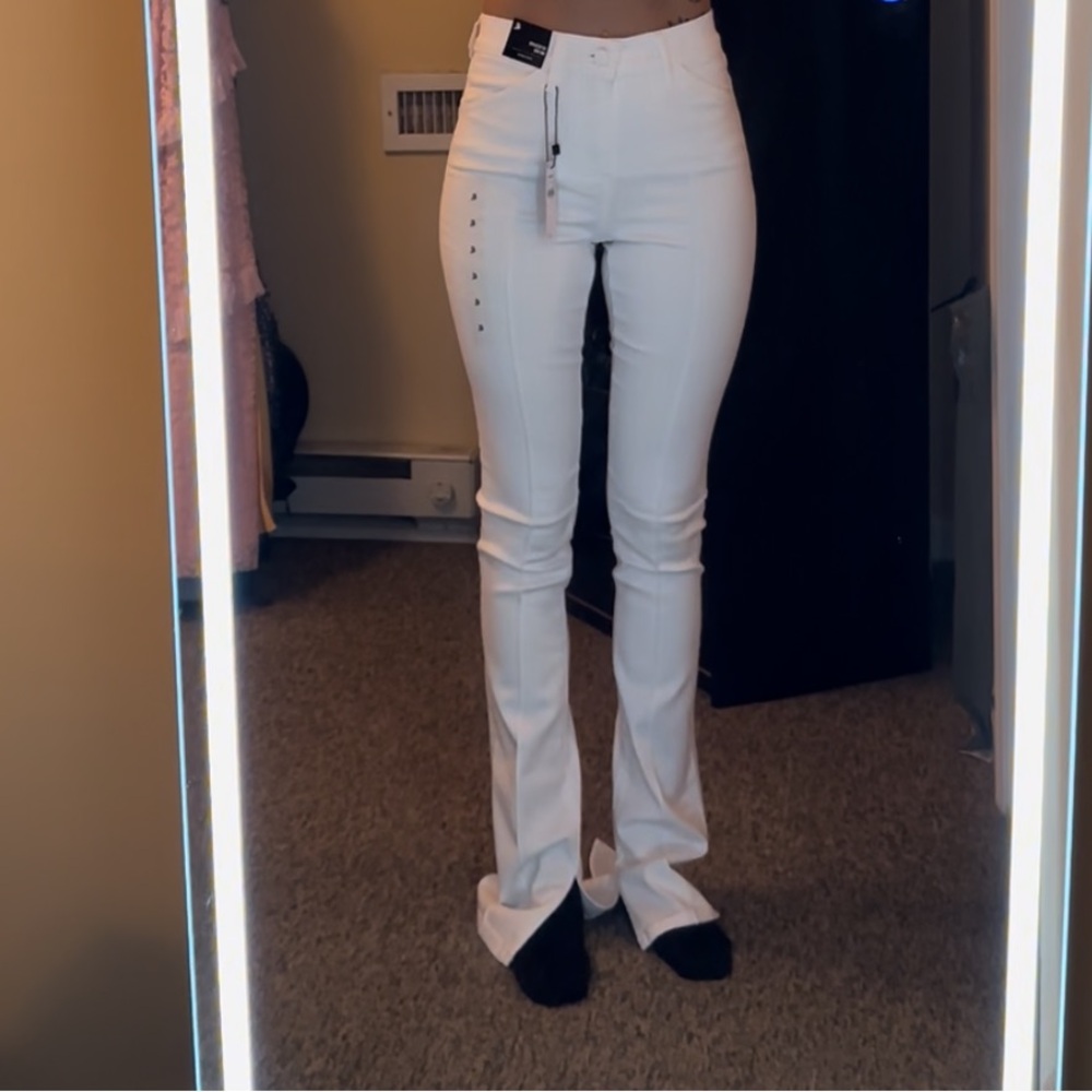 Express Women's High Rise White Jeans long
